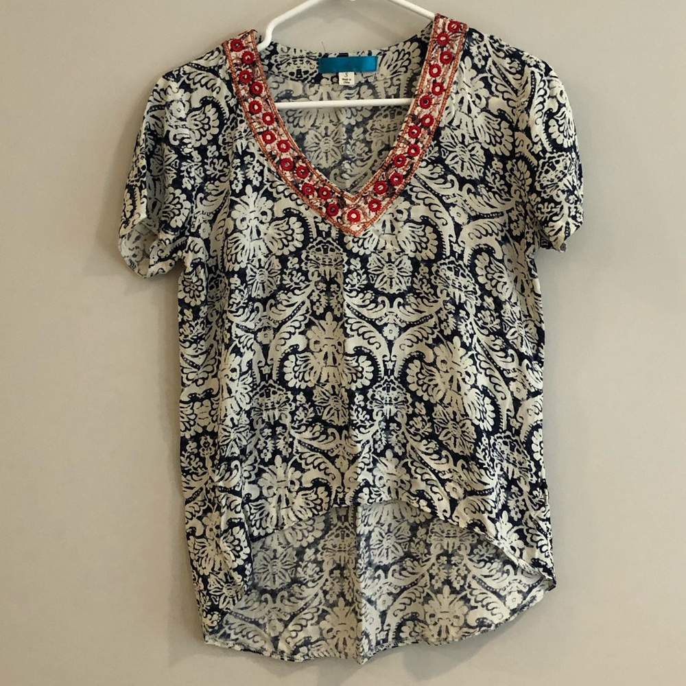 High Low Patterned Top